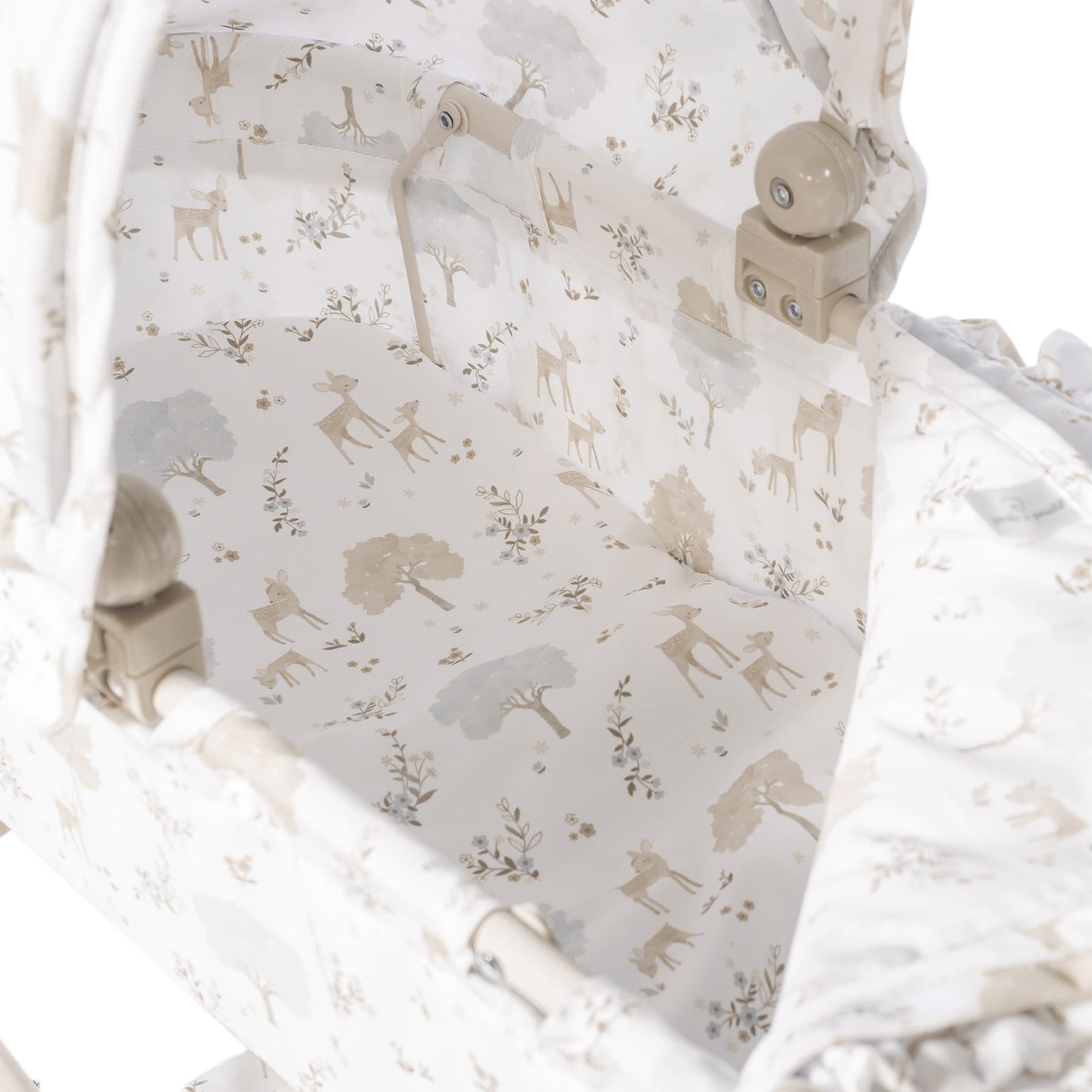 Cuco clásico de muñecas Pasito a Pasito Colección Nara