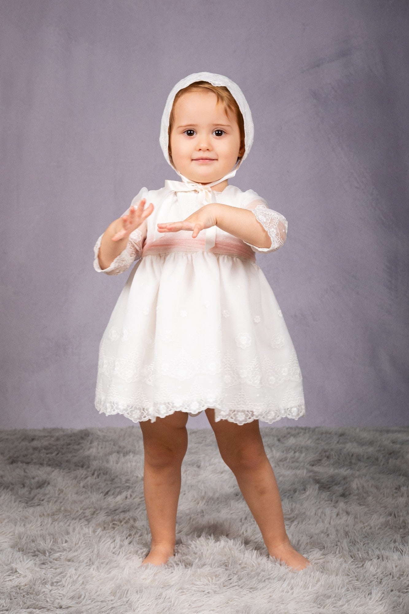 Jesusito organza con capota Mikamama 13864